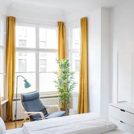 Apartment At Rosenthaler Platz Berlin Exterior foto